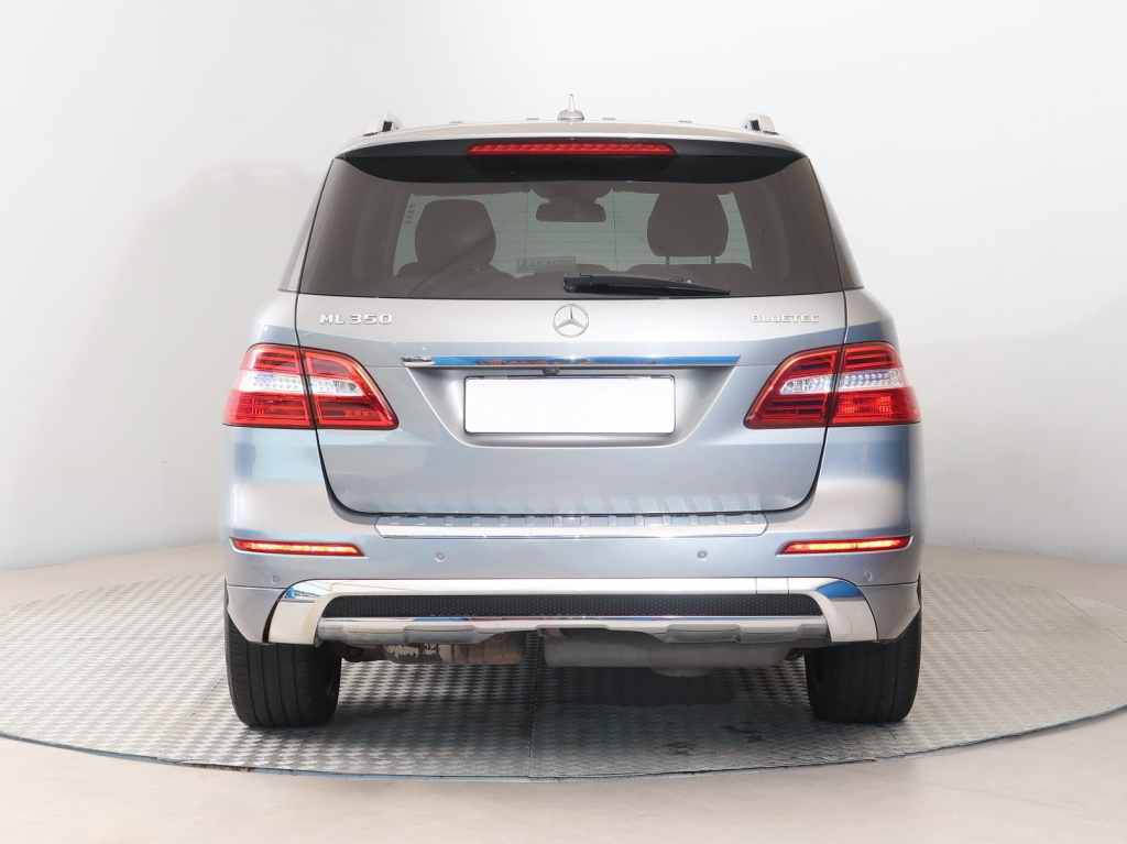 Mercedes-Benz ML