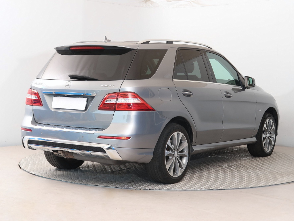 Mercedes-Benz ML