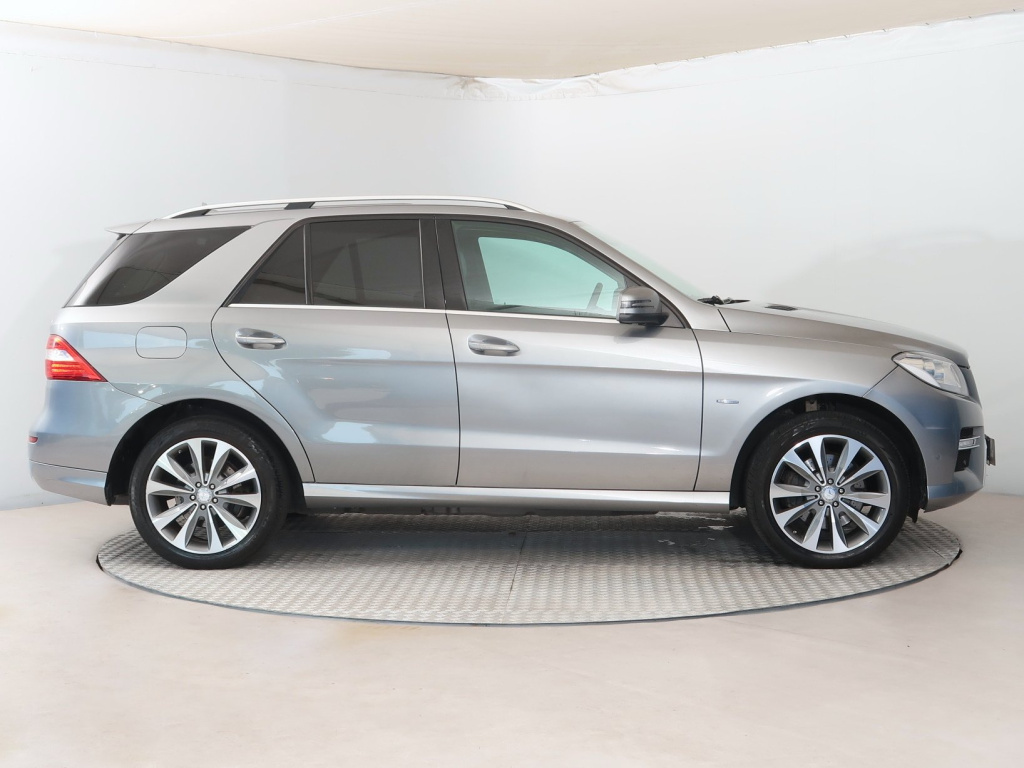 Mercedes-Benz ML