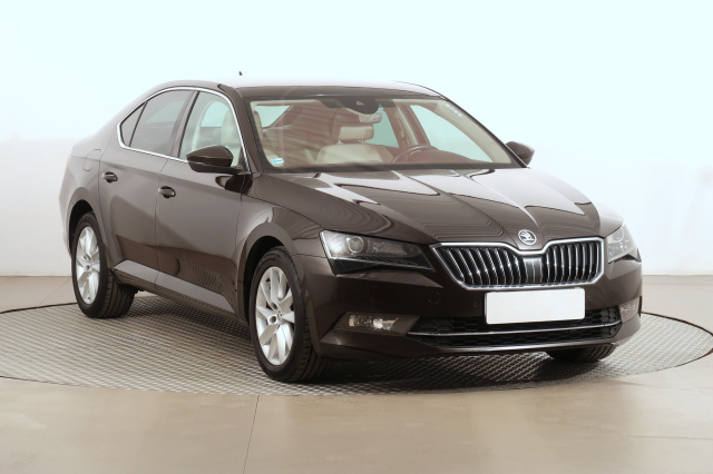 Škoda Superb 2017