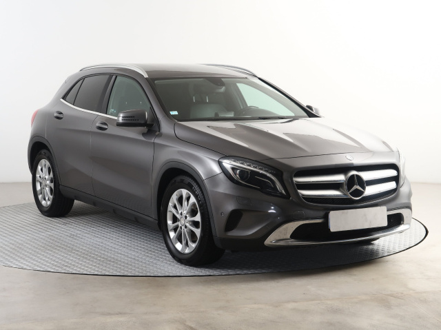 Mercedes-Benz GLA 2014