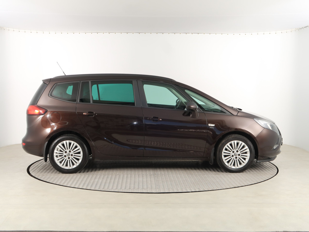 Opel Zafira Tourer
