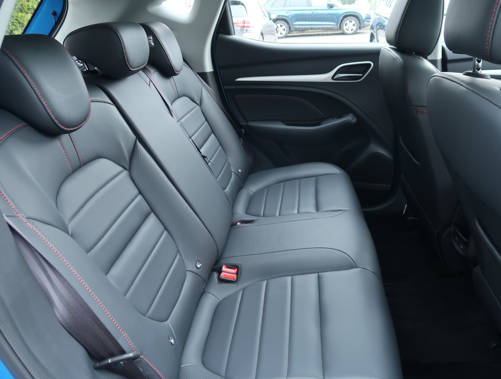MG ZS SUV