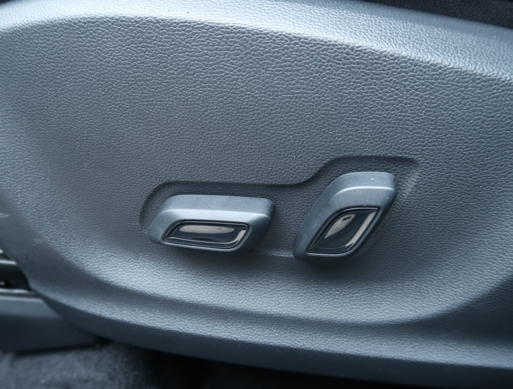MG ZS SUV