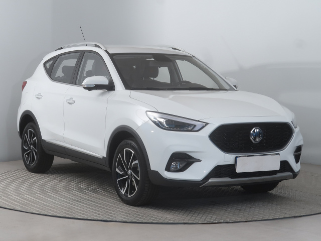 MG ZS SUV 2024