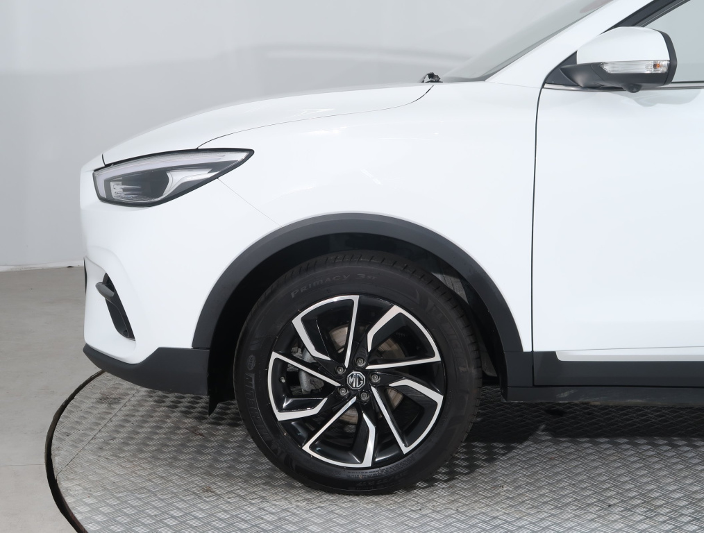 MG ZS SUV