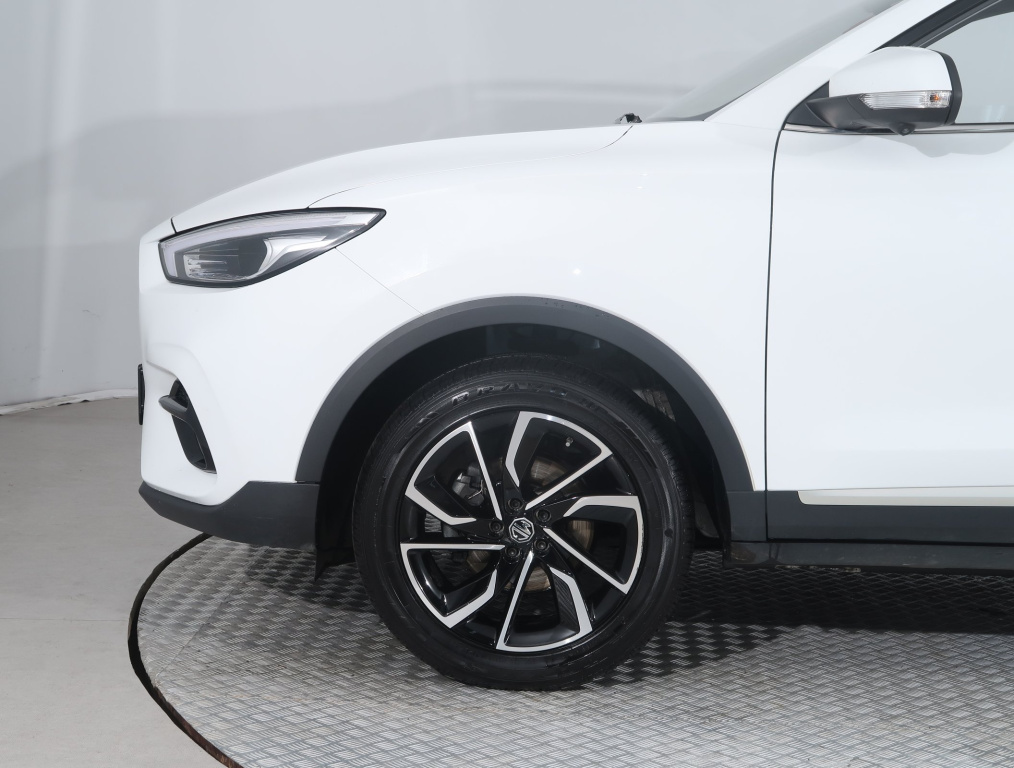 MG ZS SUV