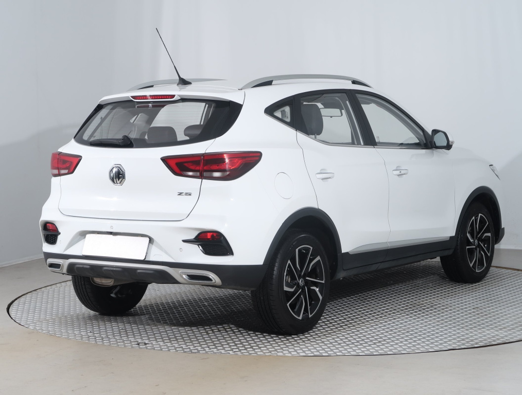 MG ZS SUV