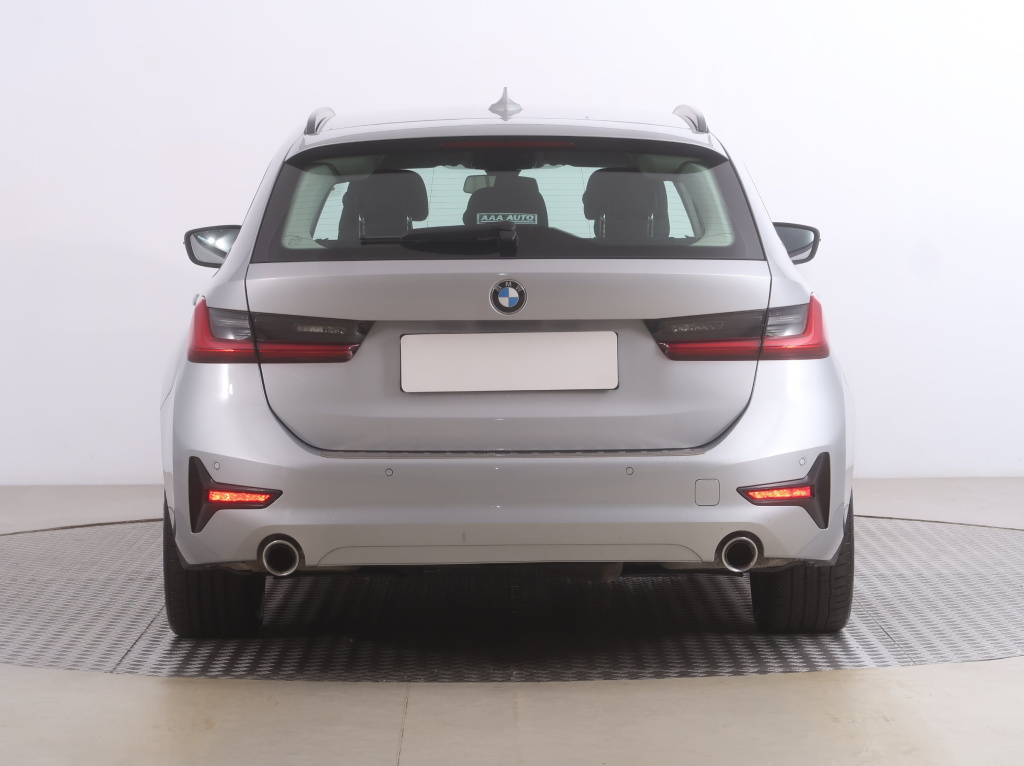 BMW 3