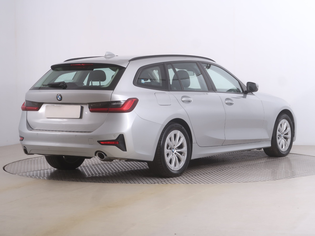 BMW 3