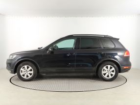Volkswagen Touareg - 2015