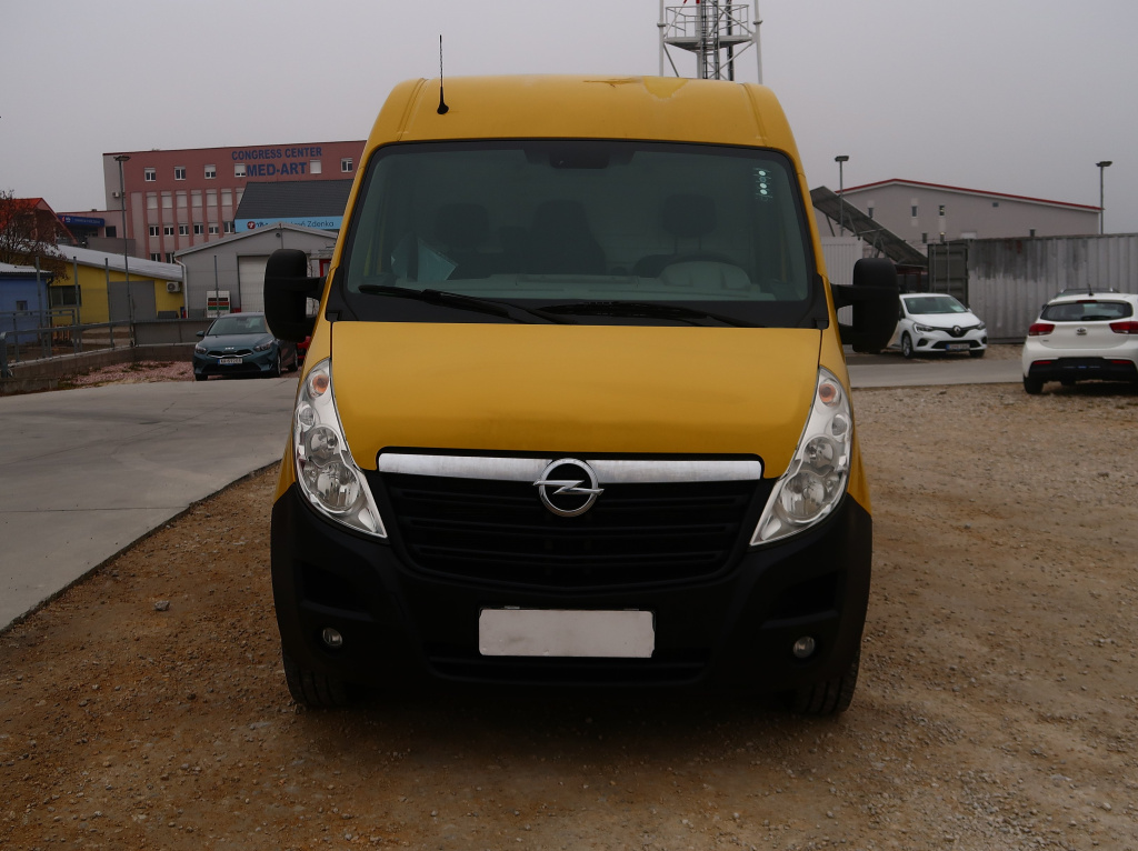Opel Movano