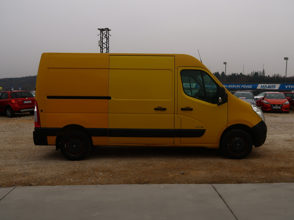 Opel Movano