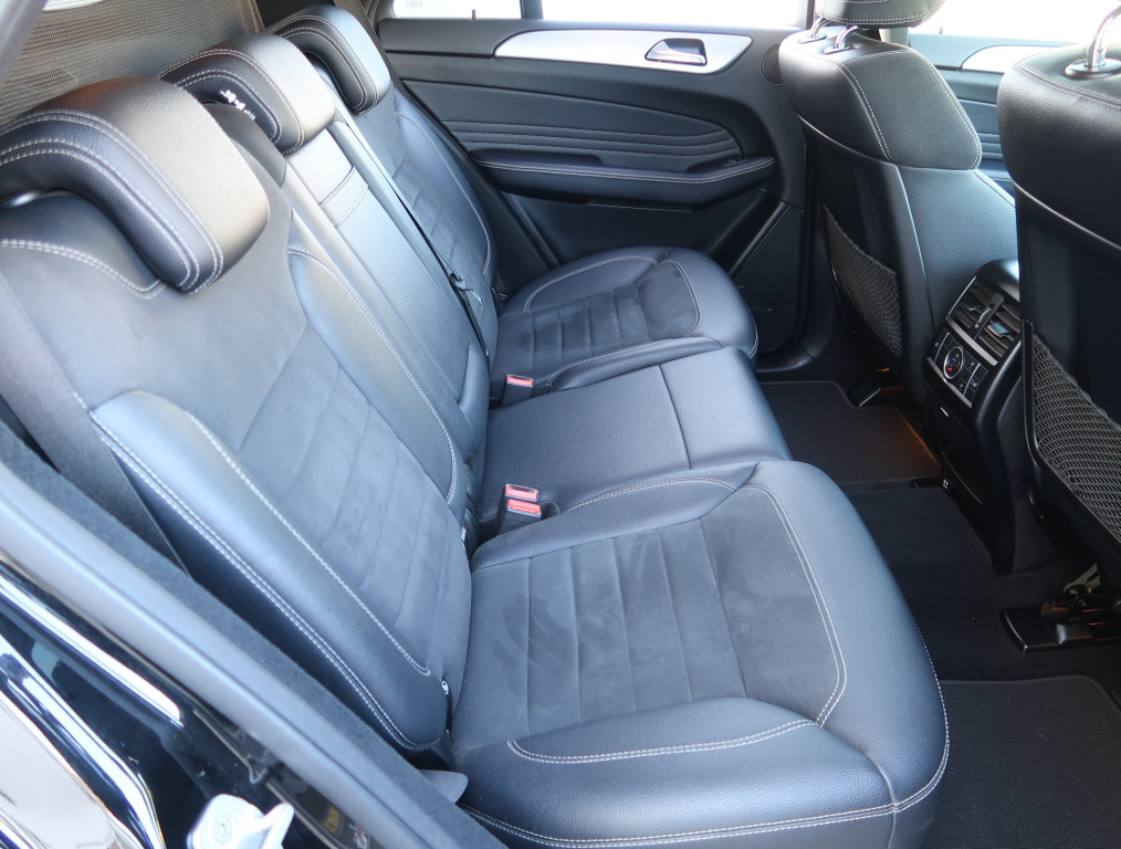 Mercedes-Benz ML