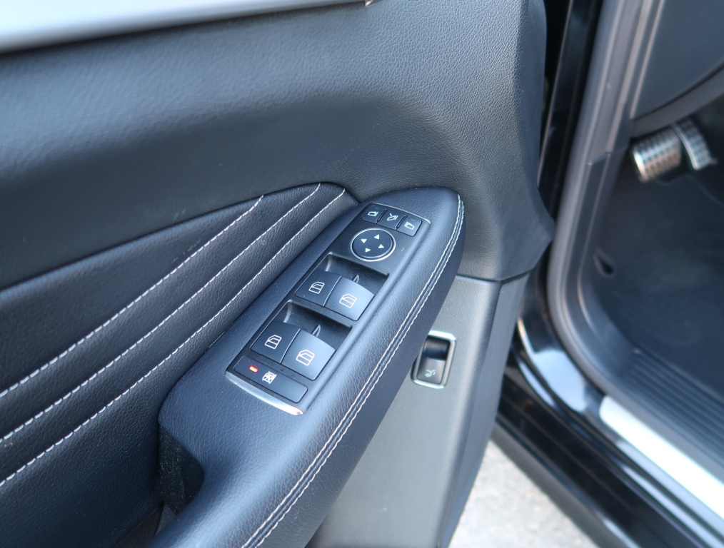 Mercedes-Benz ML