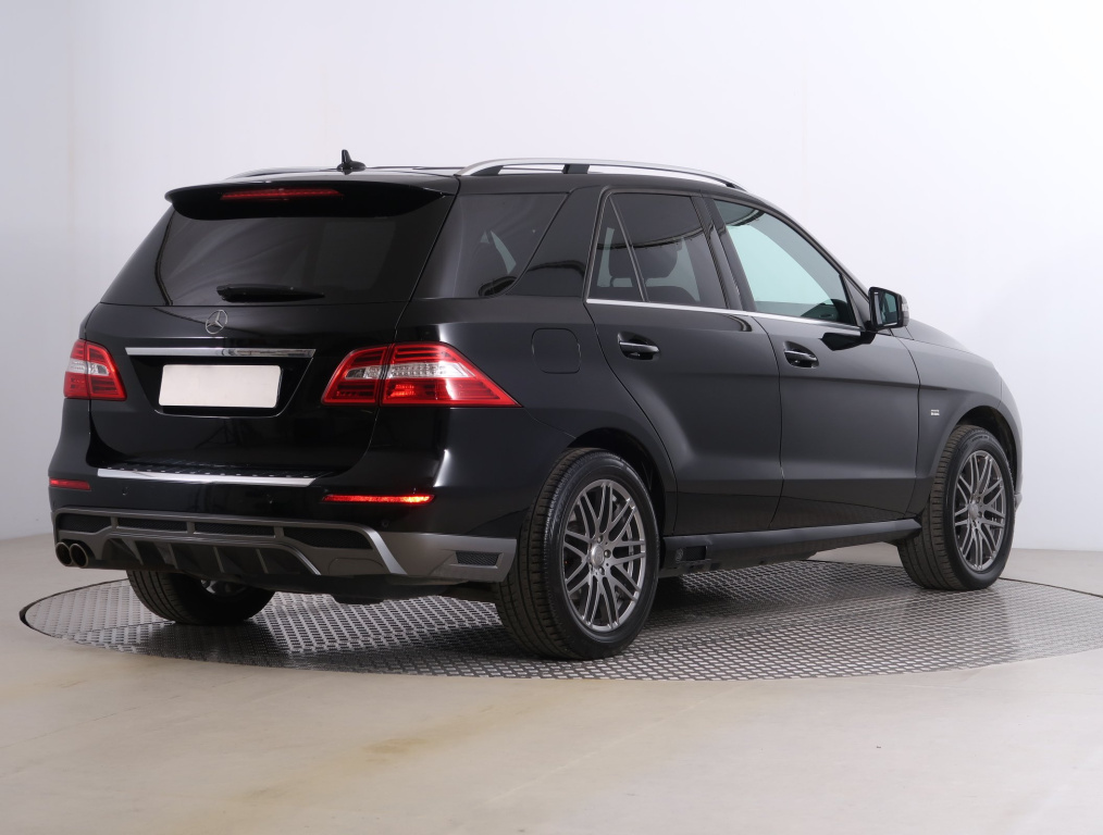 Mercedes-Benz ML