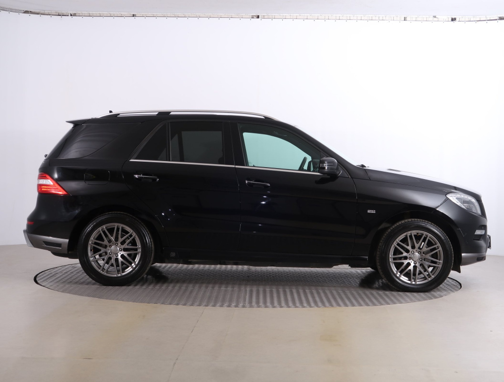 Mercedes-Benz ML