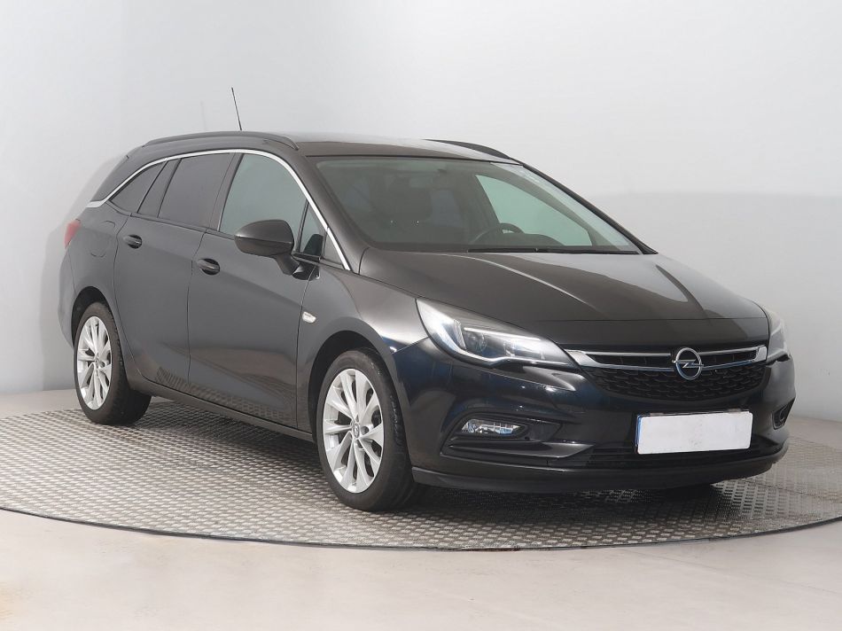 Opel Astra - 2017