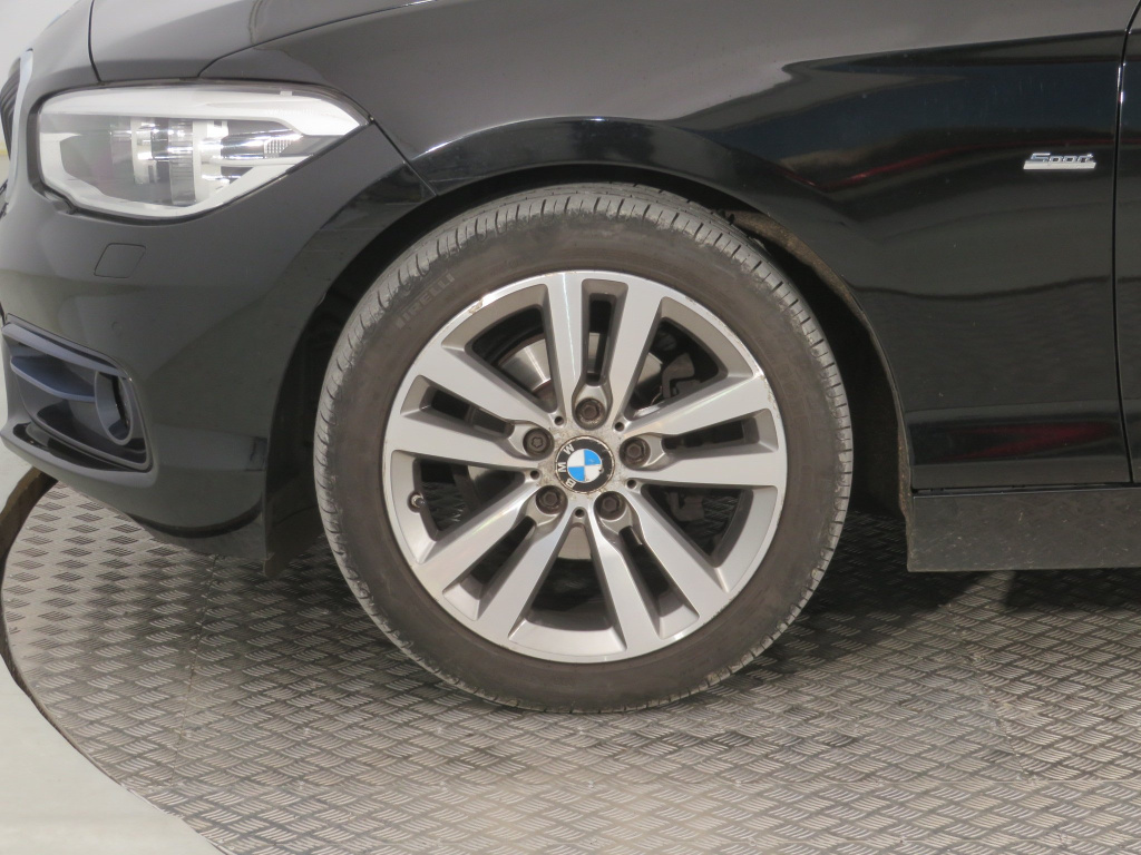 BMW 1