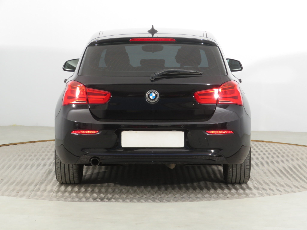 BMW 1