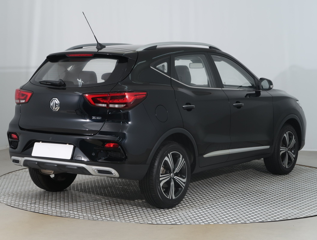 MG ZS II