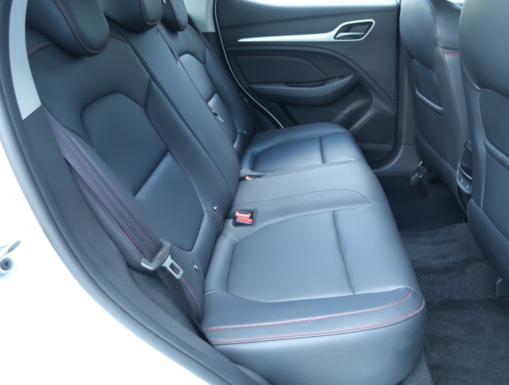 MG ZS SUV