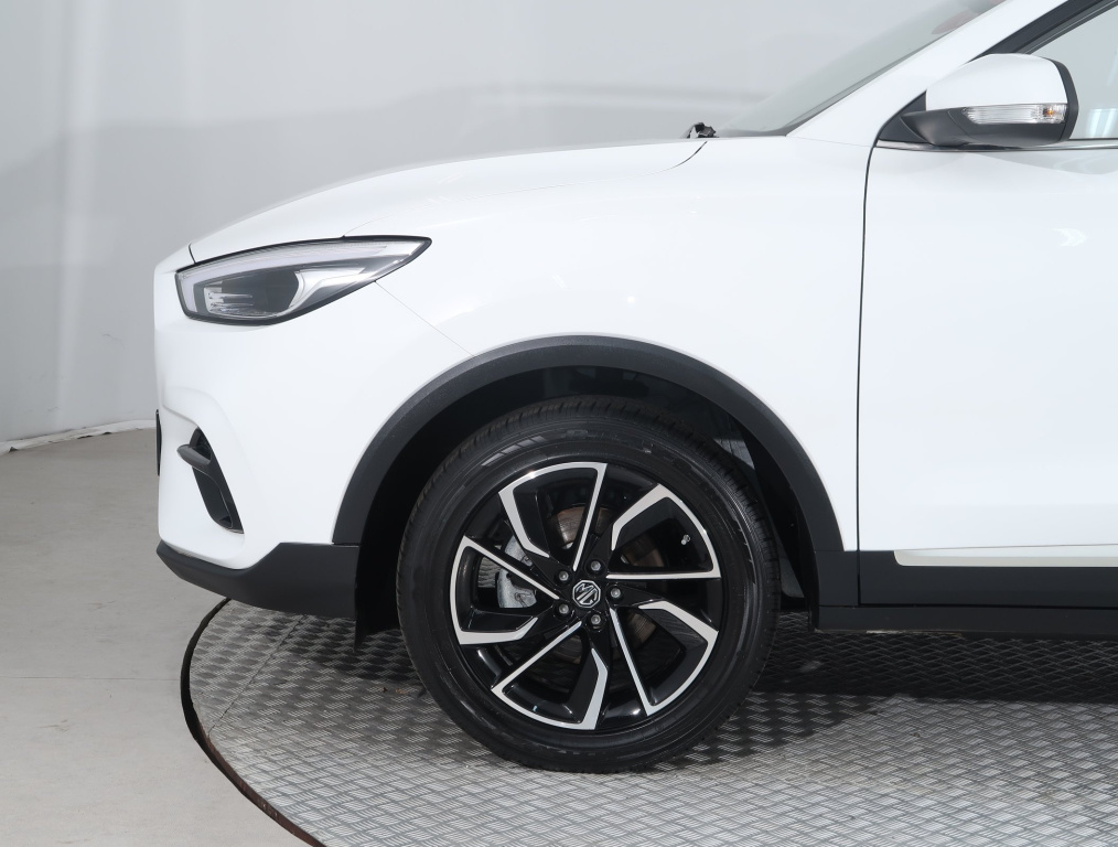 MG ZS SUV