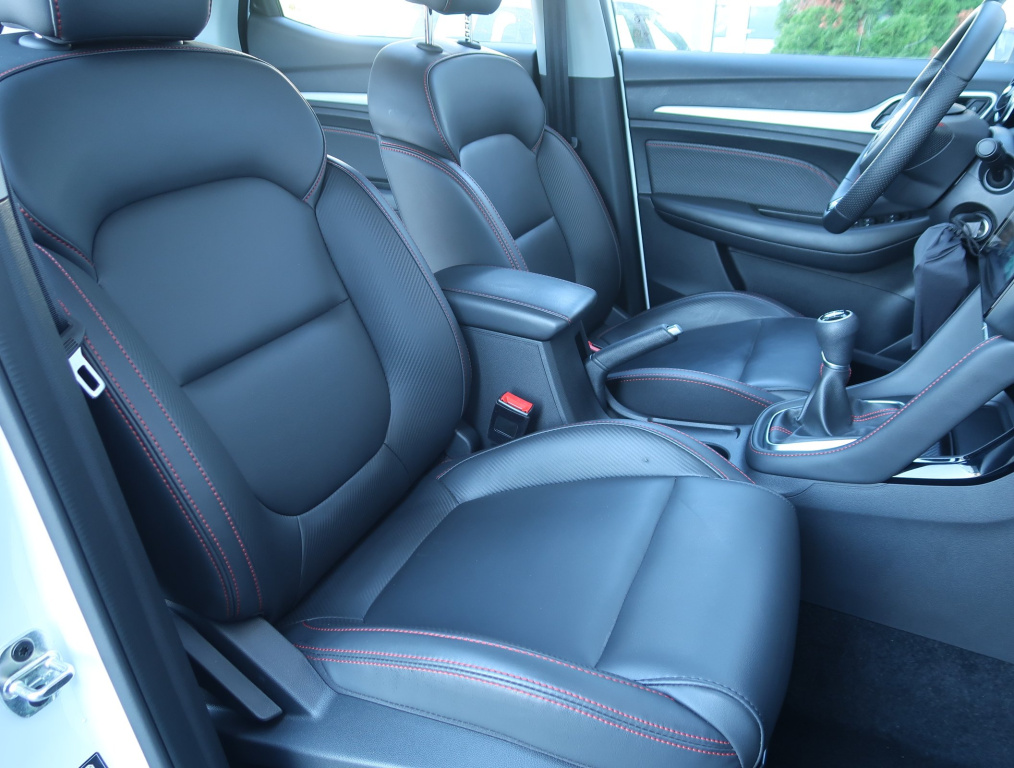 MG ZS SUV