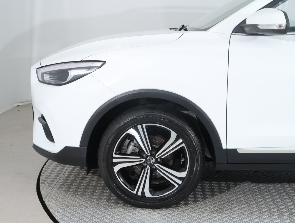 MG ZS SUV