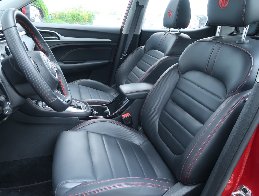 MG ZS SUV