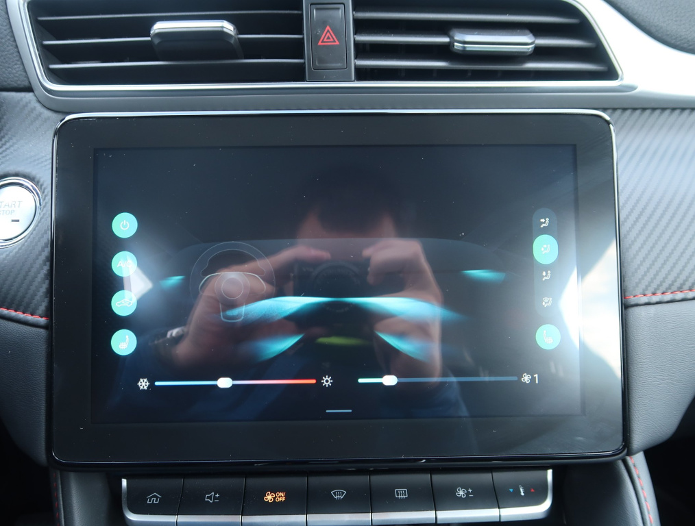 MG ZS SUV