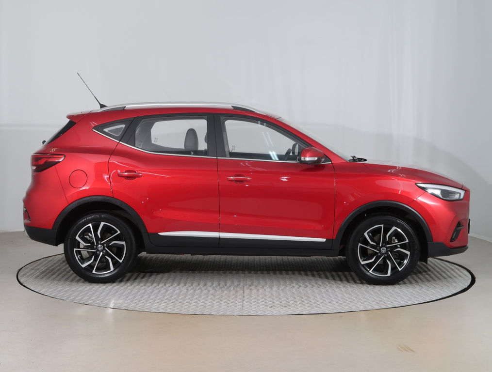 MG ZS SUV