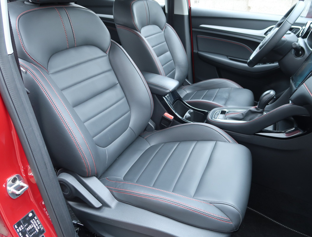MG ZS SUV
