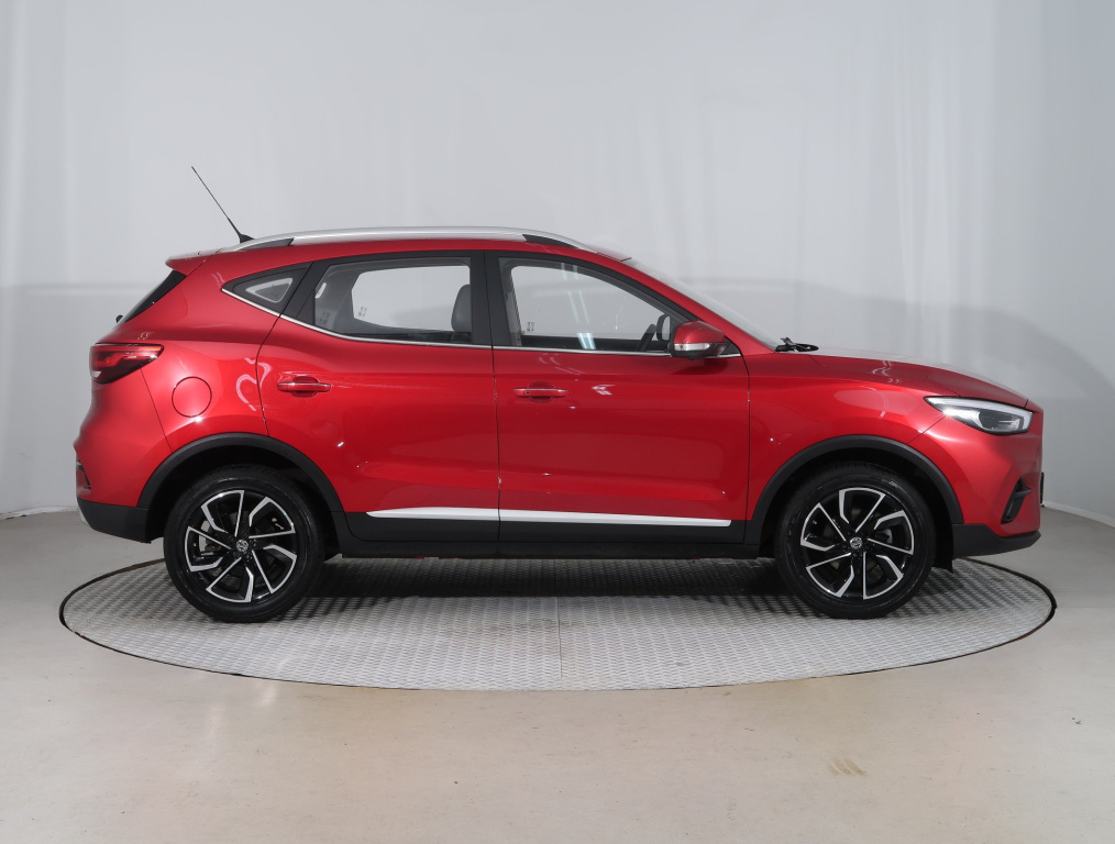 MG ZS SUV