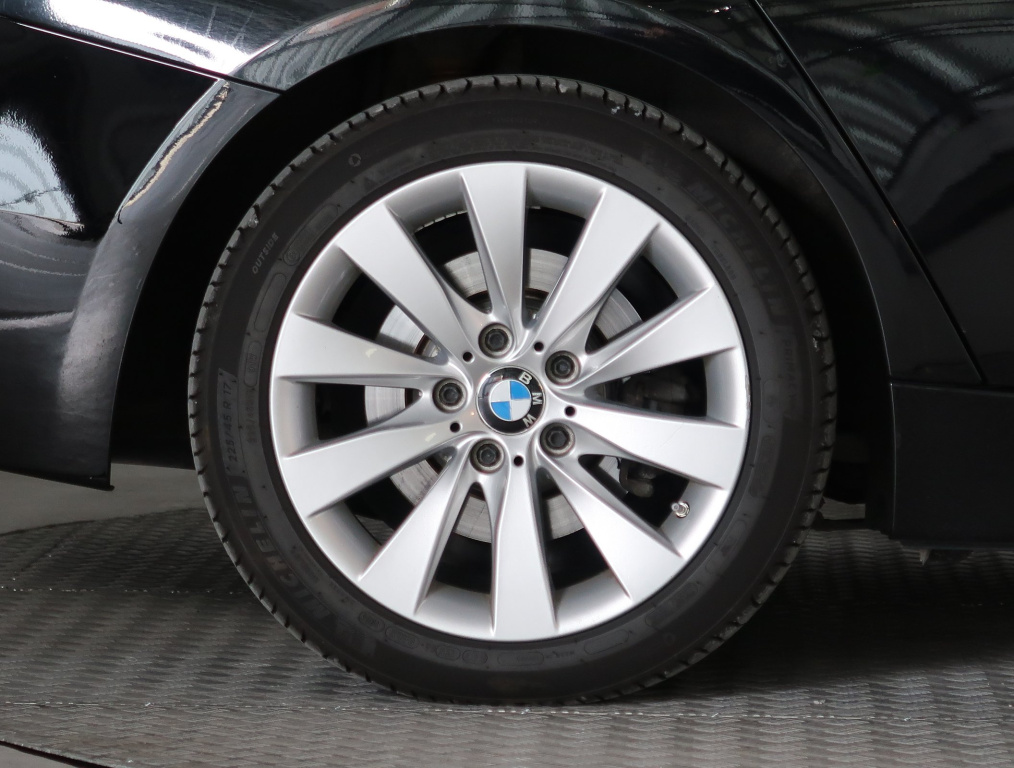 BMW 3