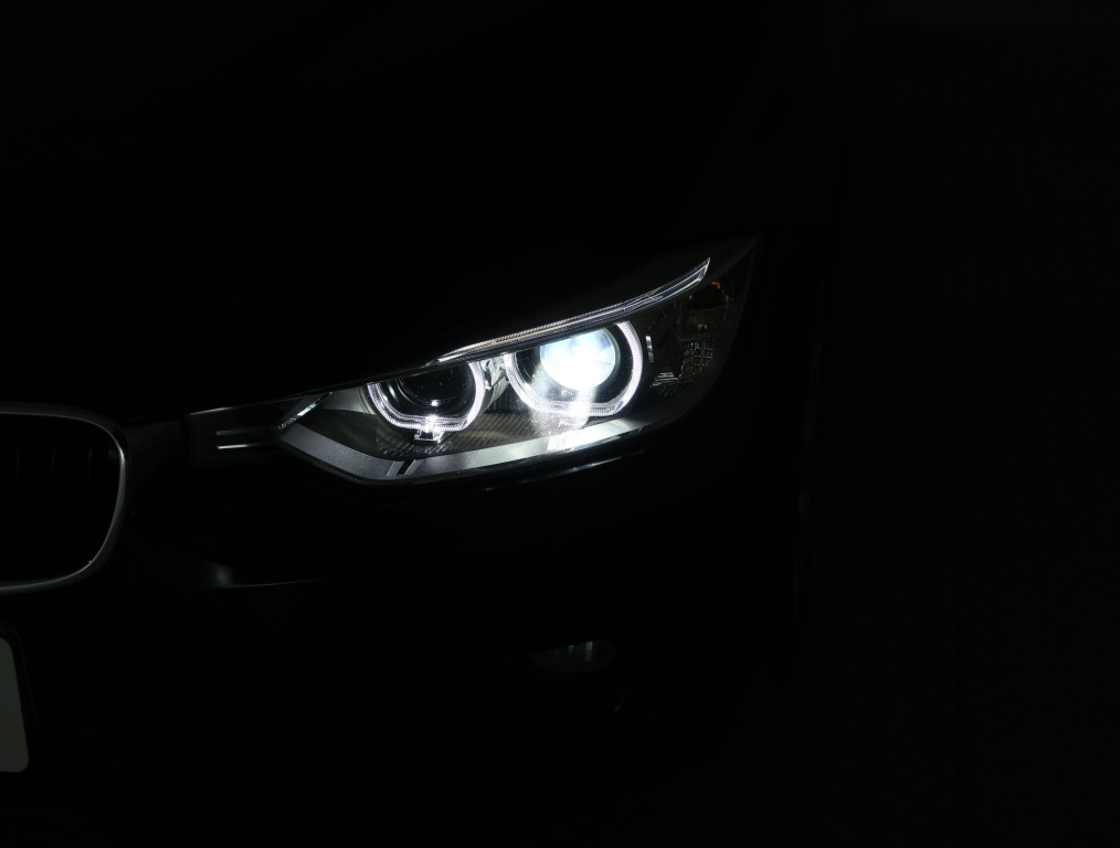 BMW 3