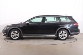 Volkswagen Passat - 2016