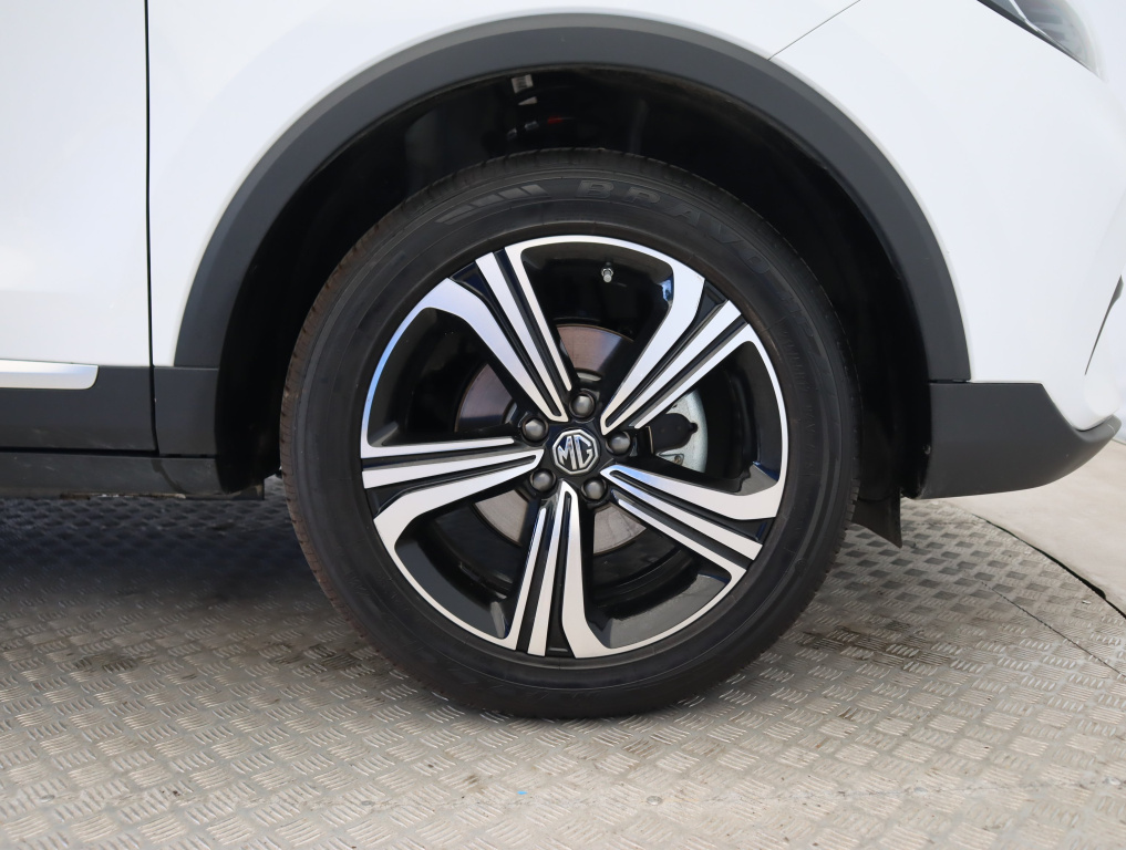 MG ZS SUV