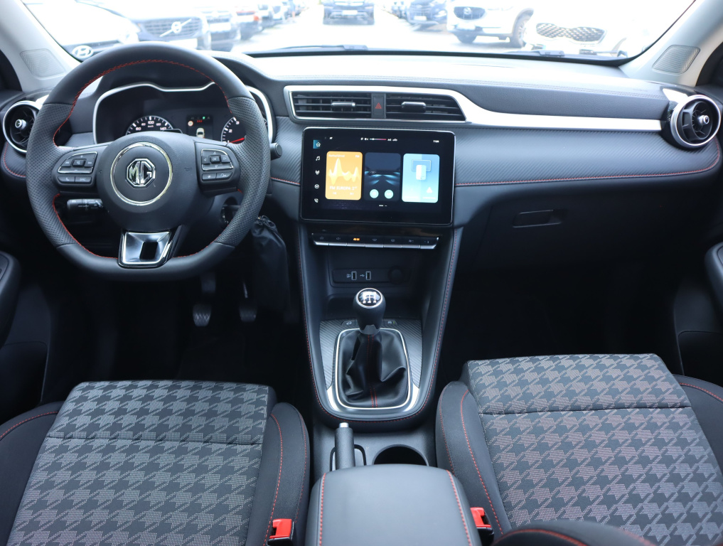 MG ZS SUV