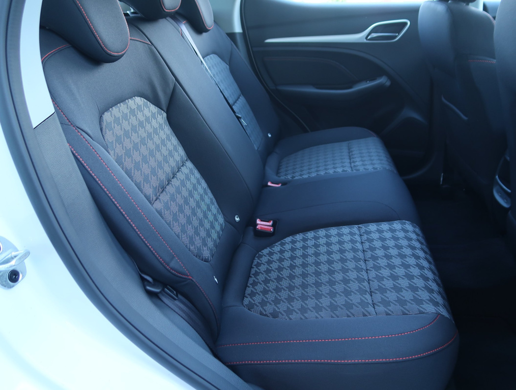 MG ZS SUV