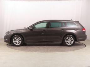 Volkswagen Passat - 2017