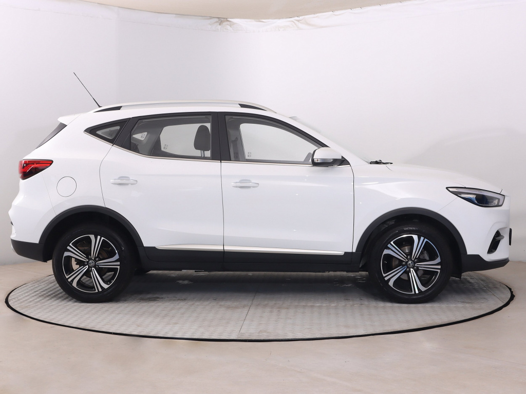 MG ZS SUV