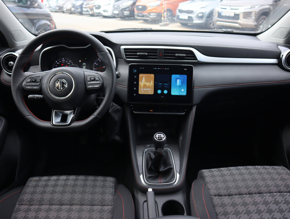 MG ZS SUV