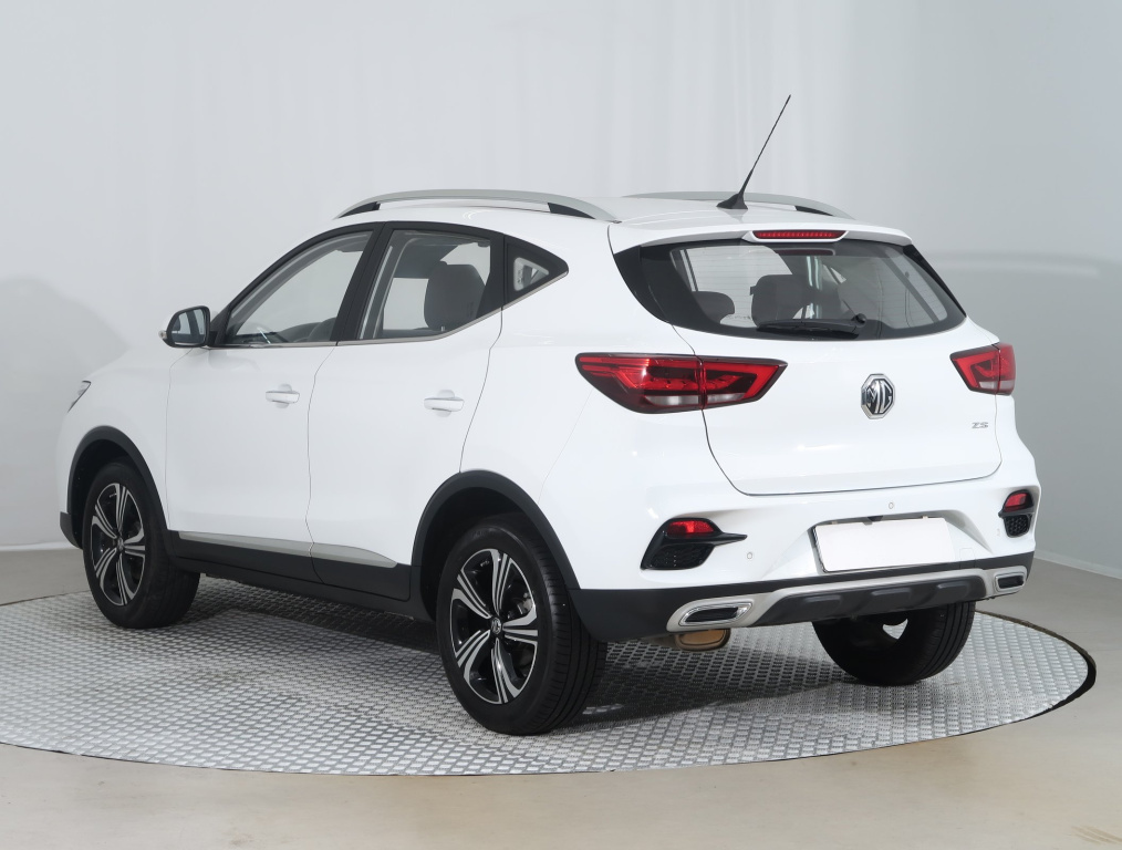 MG ZS SUV