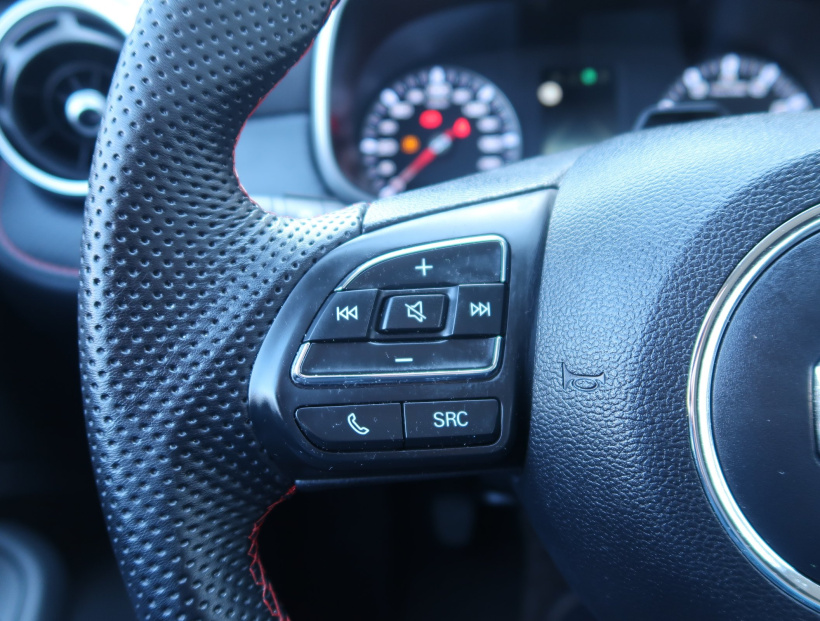 MG ZS SUV, 2024