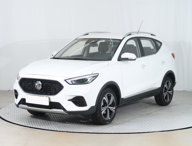 MG ZS SUV, 2024