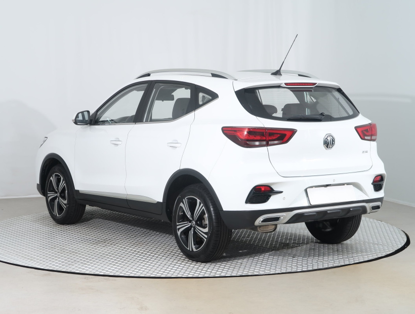 MG ZS SUV, 2024