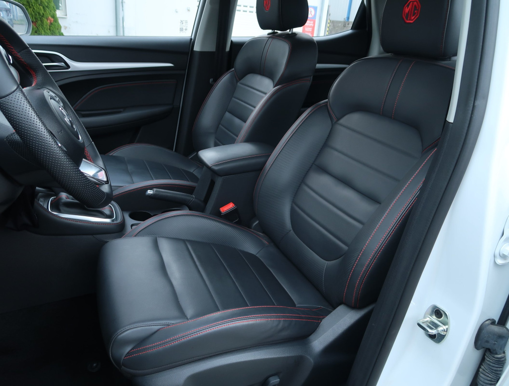 MG ZS SUV