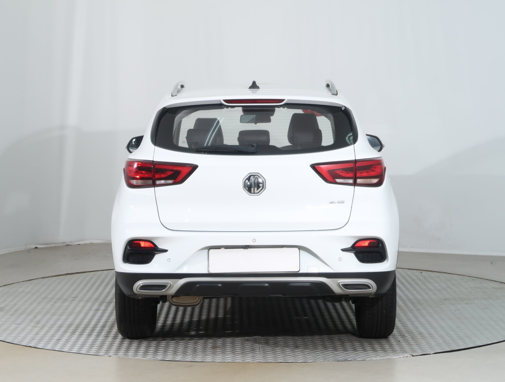 MG ZS SUV