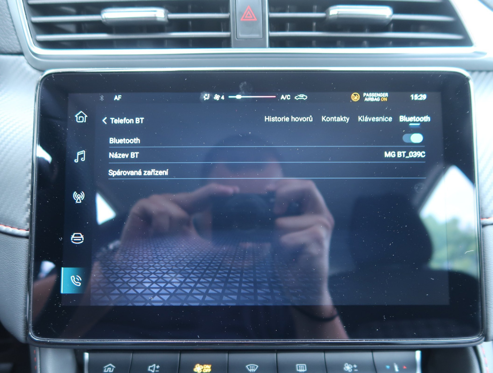 MG ZS SUV